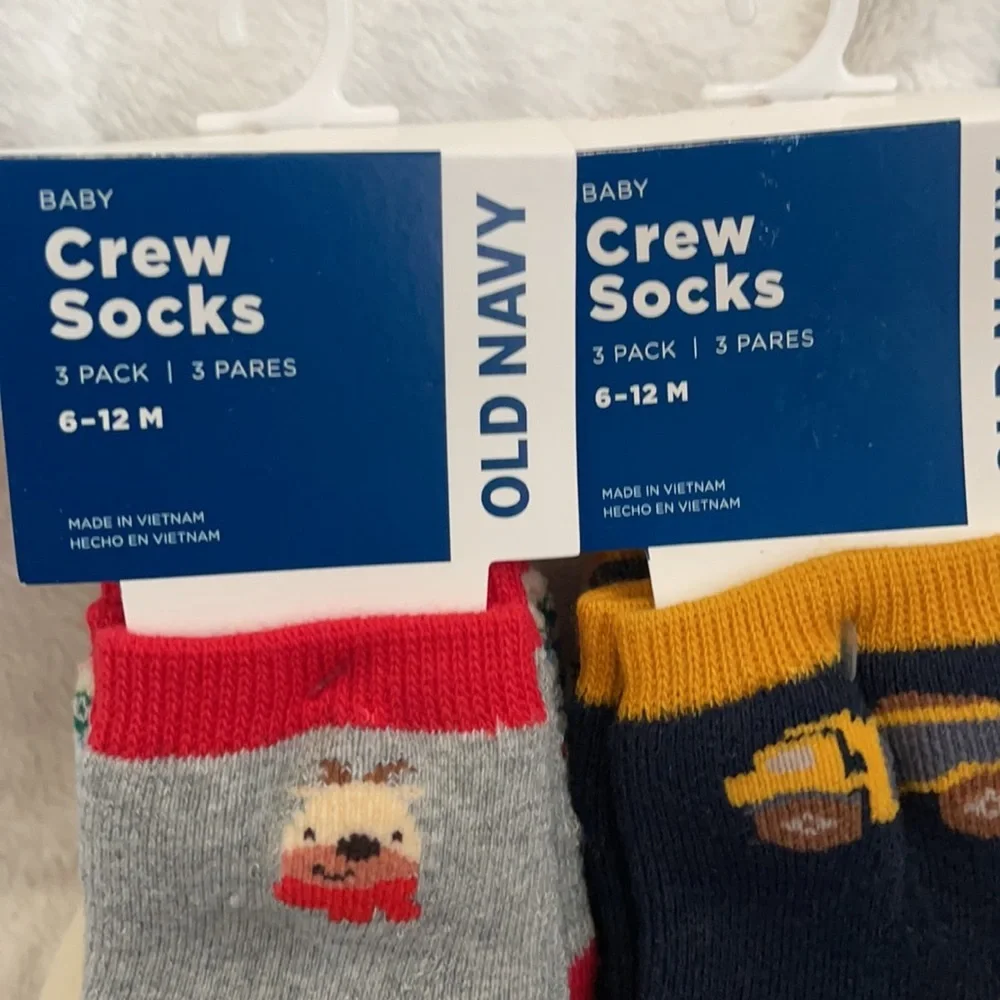 New set/2 6-12mth baby socks